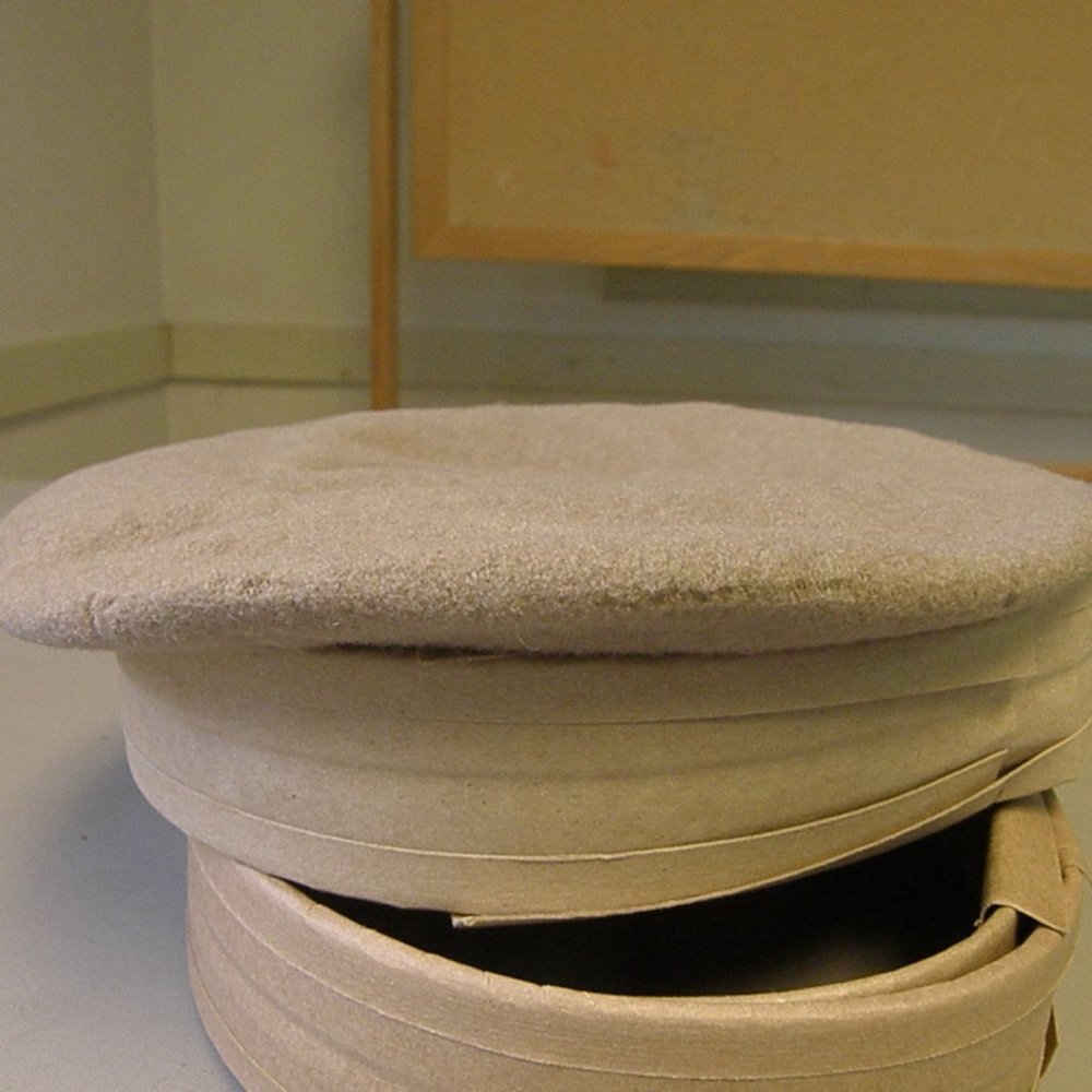 New Beige wool beret Small